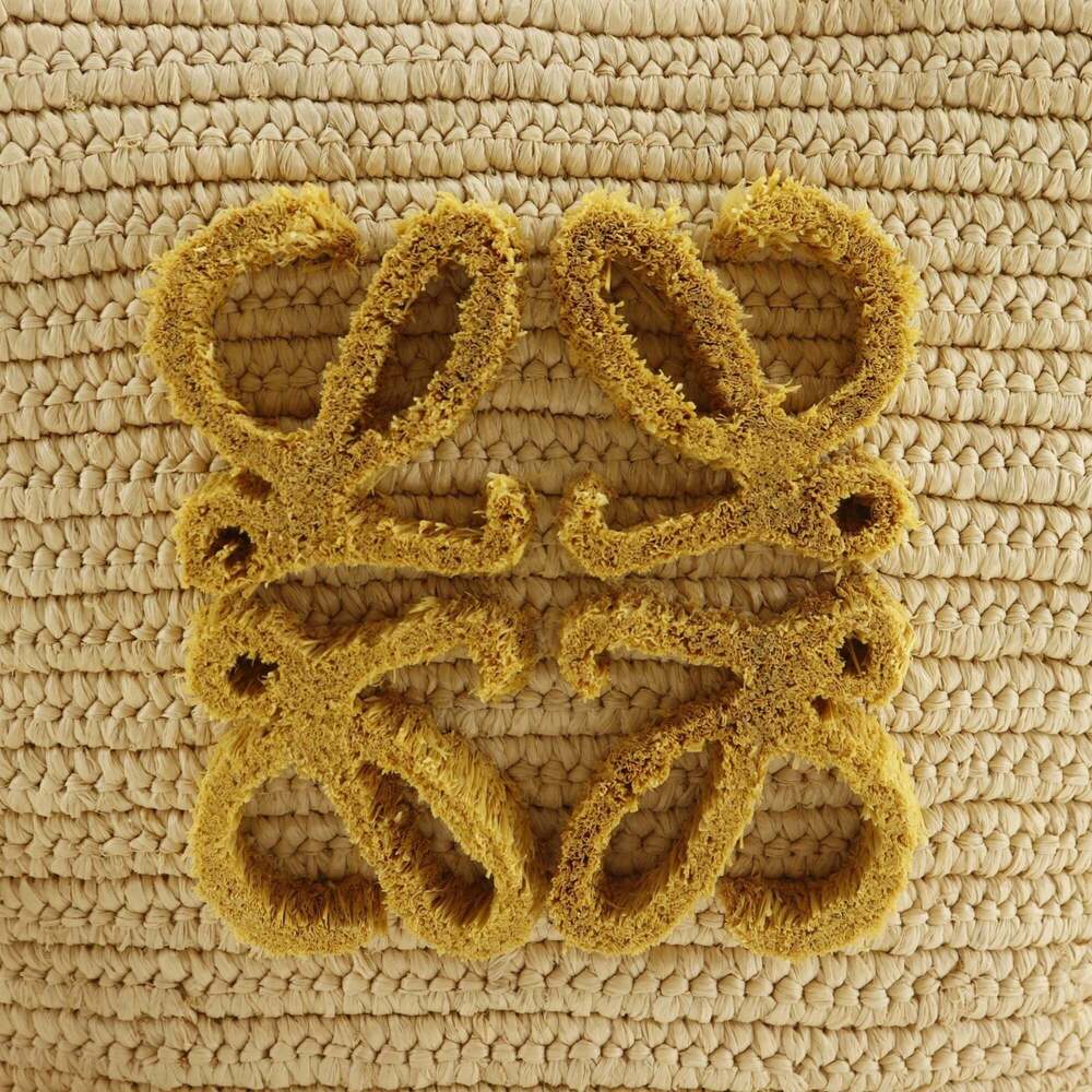Loewe Bunny Basket Handbag, A223S17X01, Raffia x Calfskin, Made in Madagascar... - Picture 7 of 16